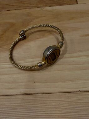 Vintage Lady Sovereign Digital Wristwatch Gold Toned Cuff Band Untested Rare